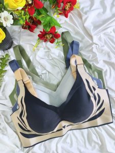 Comfortable Seamless Push Up Bra –3Piece